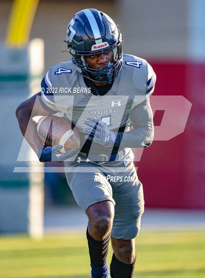 Thumbnail 1 in College Park vs Caney Creek photogallery.