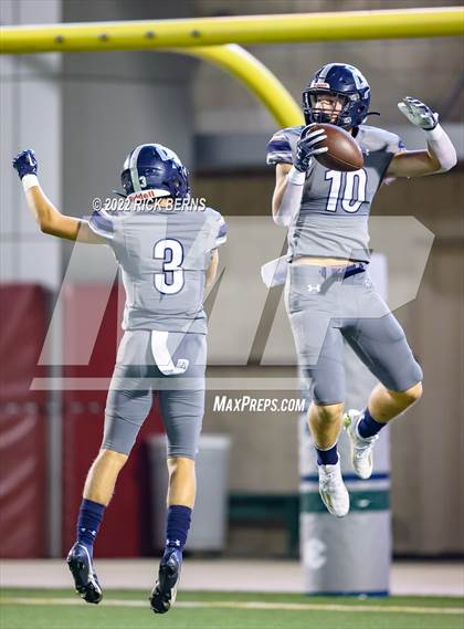 Thumbnail 2 in College Park vs Caney Creek photogallery.