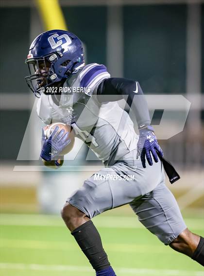 Thumbnail 1 in College Park vs Caney Creek photogallery.