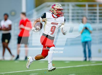 Thumbnail 2 in College Park vs Caney Creek photogallery.