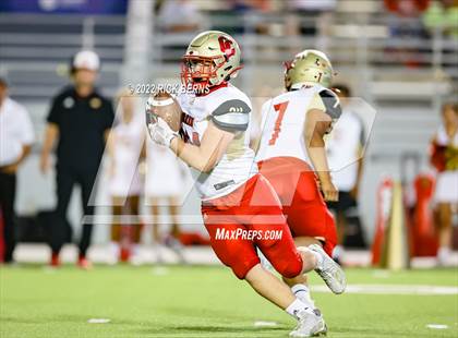 Thumbnail 1 in College Park vs Caney Creek photogallery.