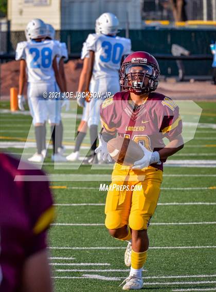 Thumbnail 2 in Mica Mountain vs Salpointe photogallery.