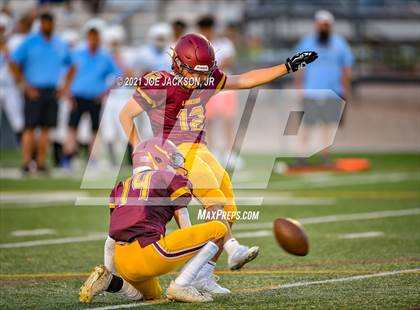 Thumbnail 2 in Mica Mountain vs Salpointe photogallery.
