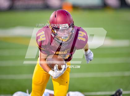 Thumbnail 3 in Mica Mountain vs Salpointe photogallery.