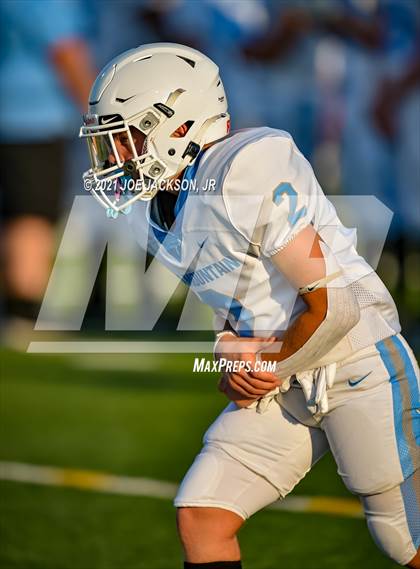 Thumbnail 2 in Mica Mountain vs Salpointe photogallery.