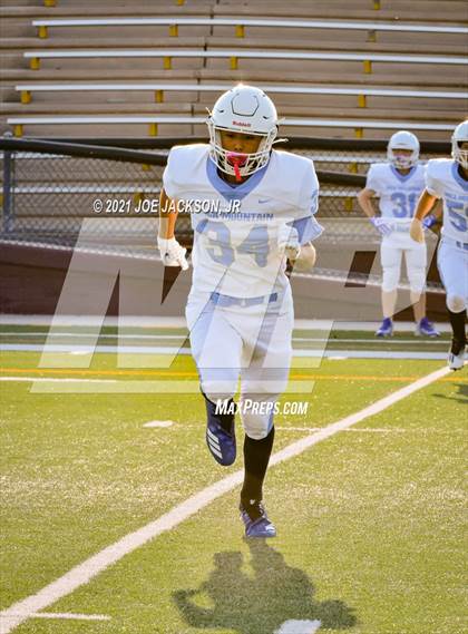 Thumbnail 1 in Mica Mountain vs Salpointe photogallery.