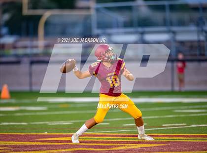 Thumbnail 1 in Mica Mountain vs Salpointe photogallery.