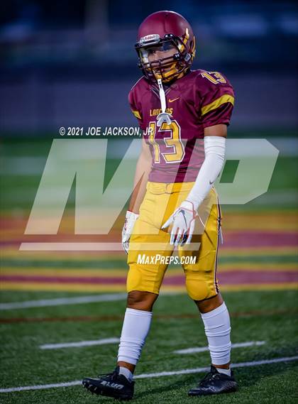 Thumbnail 3 in Mica Mountain vs Salpointe photogallery.