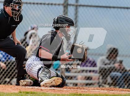 Thumbnail 2 in Castle View vs. Pine Creek (CHSAA 5A Region 7) photogallery.