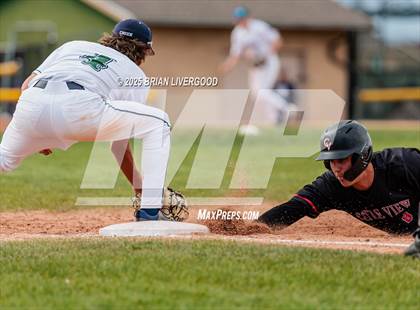 Thumbnail 1 in Castle View vs. Pine Creek (CHSAA 5A Region 7) photogallery.