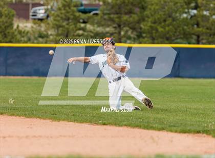 Thumbnail 3 in Castle View vs. Pine Creek (CHSAA 5A Region 7) photogallery.