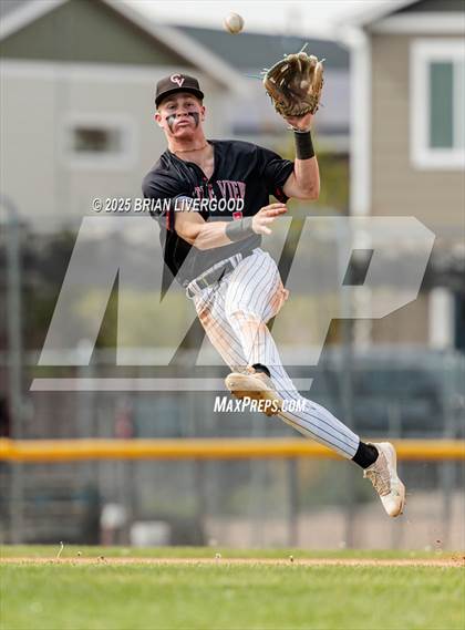 Thumbnail 1 in Castle View vs. Pine Creek (CHSAA 5A Region 7) photogallery.