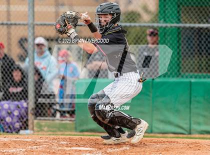 Thumbnail 2 in Castle View vs. Pine Creek (CHSAA 5A Region 7) photogallery.