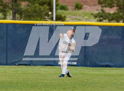 Thumbnail 3 in Castle View vs. Pine Creek (CHSAA 5A Region 7) photogallery.