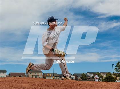 Thumbnail 1 in Castle View vs. Pine Creek (CHSAA 5A Region 7) photogallery.