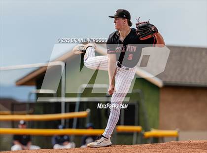 Thumbnail 1 in Castle View vs. Pine Creek (CHSAA 5A Region 7) photogallery.