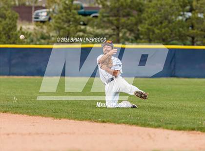 Thumbnail 1 in Castle View vs. Pine Creek (CHSAA 5A Region 7) photogallery.
