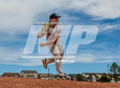 Thumbnail 2 in Castle View vs. Pine Creek (CHSAA 5A Region 7) photogallery.