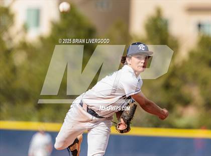 Thumbnail 1 in Castle View vs. Pine Creek (CHSAA 5A Region 7) photogallery.