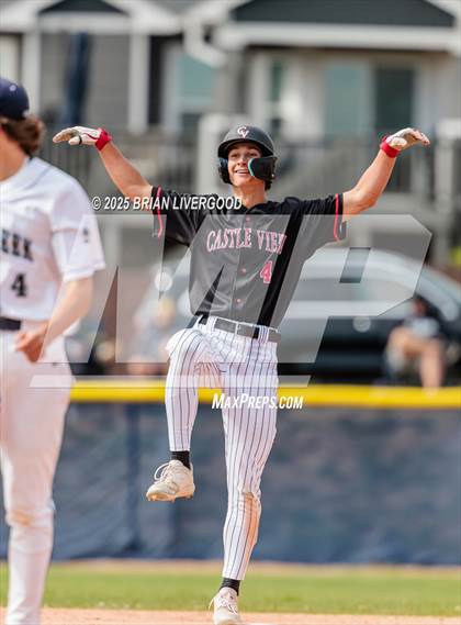 Thumbnail 3 in Castle View vs. Pine Creek (CHSAA 5A Region 7) photogallery.