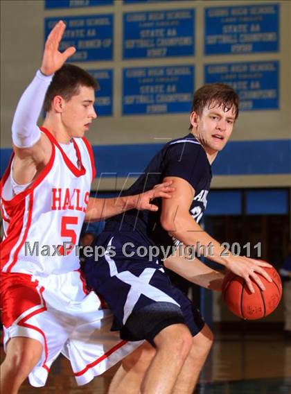 Thumbnail 3 in Anderson County vs Halls (Kroger Thanksgiving Classic) photogallery.