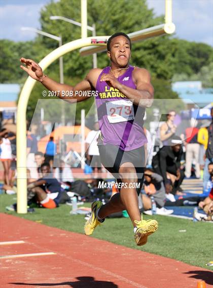 Thumbnail 2 in VHSL 6A North Championships (Boys Field Events) photogallery.