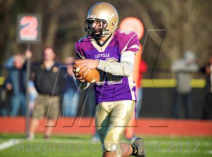 Thumbnail 2 in Huntington @ Sayville (Section 11 Conference III Semifinal) photogallery.