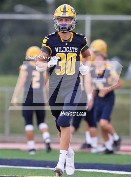 Thumbnail 1 in Laurel @ Shenango photogallery.