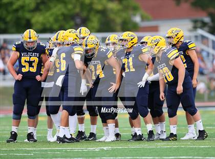 Thumbnail 2 in Laurel @ Shenango photogallery.