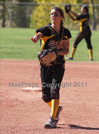 Thumbnail 3 in Mesa Ridge vs. Pueblo East (CHSSA 4A State Tournament) photogallery.