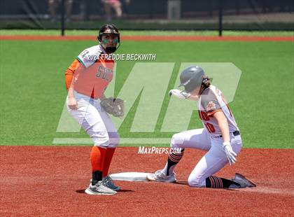 Thumbnail 2 in Aledo vs. Harlingen South (UIL 5A Softball Semifinal) photogallery.