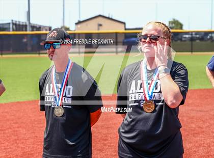 Thumbnail 2 in Aledo vs. Harlingen South (UIL 5A Softball Semifinal) photogallery.