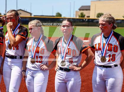 Thumbnail 2 in Aledo vs. Harlingen South (UIL 5A Softball Semifinal) photogallery.