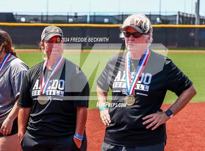 Thumbnail 1 in Aledo vs. Harlingen South (UIL 5A Softball Semifinal) photogallery.