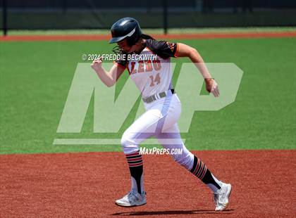 Thumbnail 2 in Aledo vs. Harlingen South (UIL 5A Softball Semifinal) photogallery.