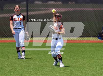 Thumbnail 2 in Aledo vs. Harlingen South (UIL 5A Softball Semifinal) photogallery.
