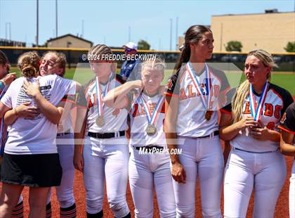 Thumbnail 2 in Aledo vs. Harlingen South (UIL 5A Softball Semifinal) photogallery.
