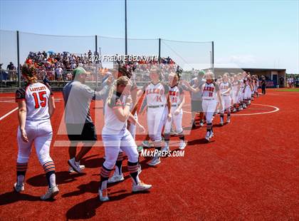 Thumbnail 2 in Aledo vs. Harlingen South (UIL 5A Softball Semifinal) photogallery.