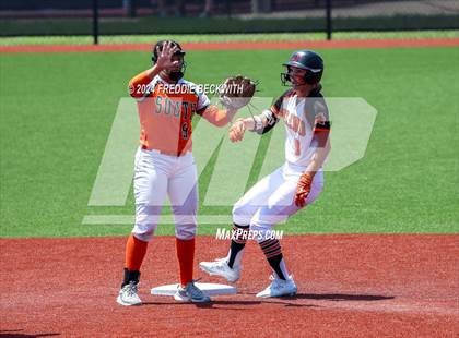 Thumbnail 1 in Aledo vs. Harlingen South (UIL 5A Softball Semifinal) photogallery.