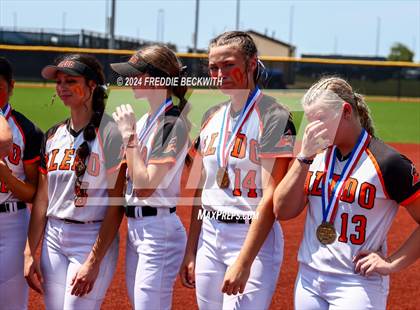 Thumbnail 3 in Aledo vs. Harlingen South (UIL 5A Softball Semifinal) photogallery.