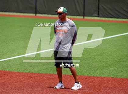 Thumbnail 3 in Aledo vs. Harlingen South (UIL 5A Softball Semifinal) photogallery.