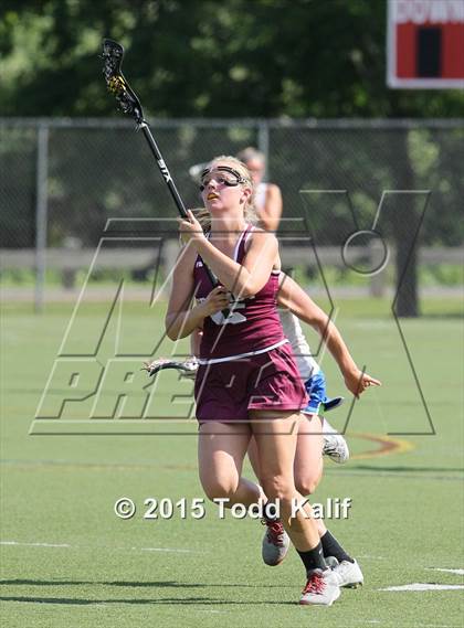 Thumbnail 2 in Granby Memorial vs Old Lyme (CIAC Class S Semifinal) photogallery.