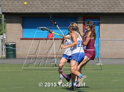 Thumbnail 3 in Granby Memorial vs Old Lyme (CIAC Class S Semifinal) photogallery.