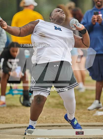 Thumbnail 2 in CCISD Ruben C Jordan Relays (Shot Put) photogallery.