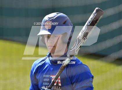 Thumbnail 1 in Bishop Manogue @ Bishop Gorman photogallery.