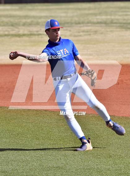 Thumbnail 3 in Bishop Manogue @ Bishop Gorman photogallery.