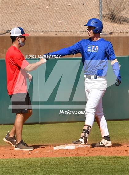Thumbnail 3 in Bishop Manogue @ Bishop Gorman photogallery.