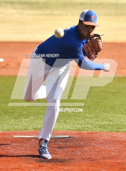 Thumbnail 2 in Bishop Manogue @ Bishop Gorman photogallery.