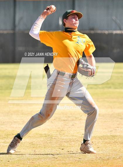 Thumbnail 1 in Bishop Manogue @ Bishop Gorman photogallery.
