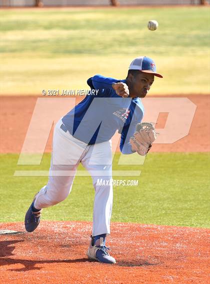 Thumbnail 3 in Bishop Manogue @ Bishop Gorman photogallery.